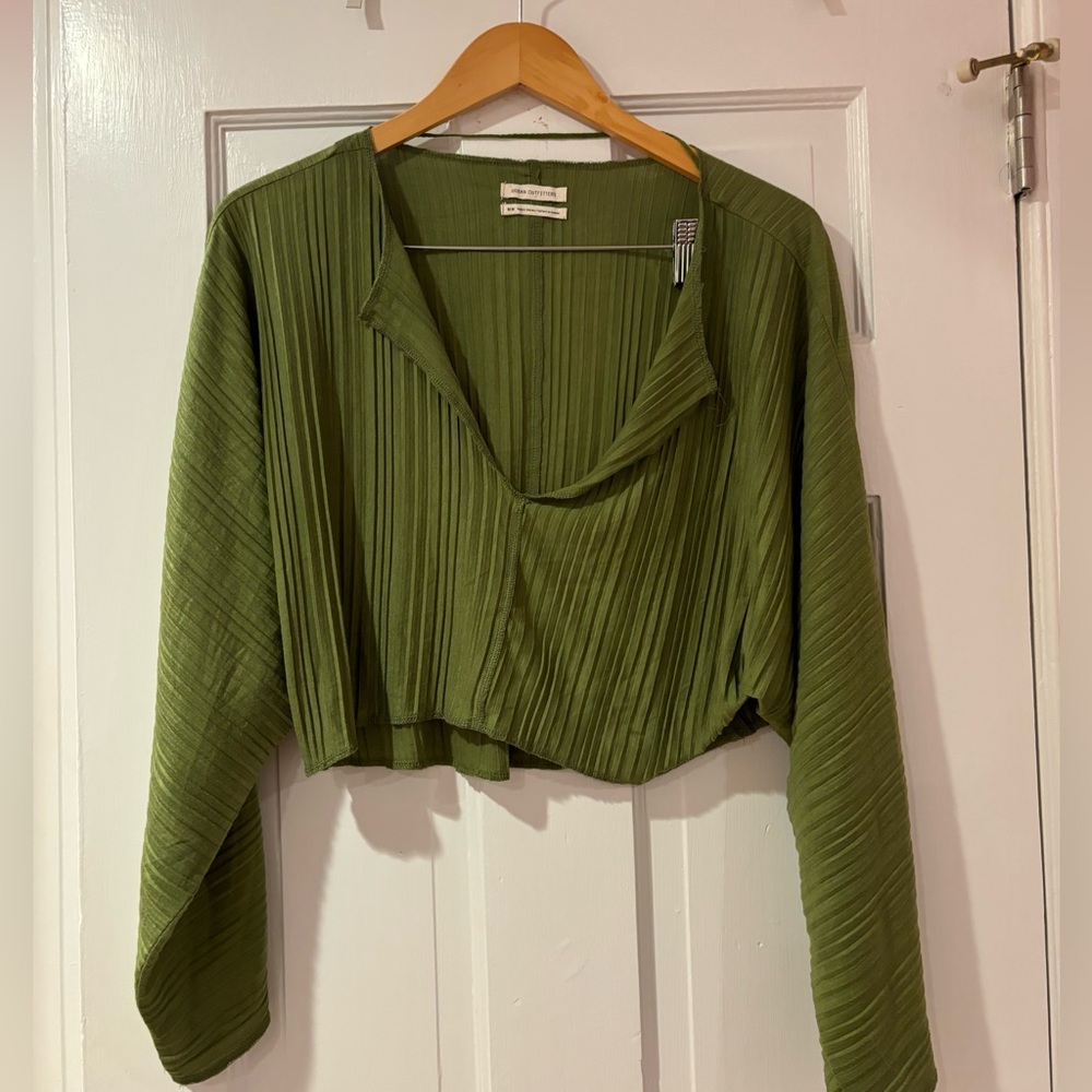 Urban Outfitters cropped green shirt, deep v-neck